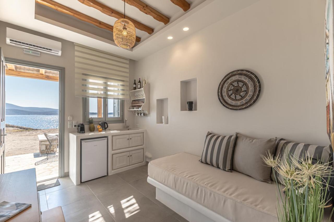 Porto Dema Luxury Suites Schoinoussa Zewnętrze zdjęcie