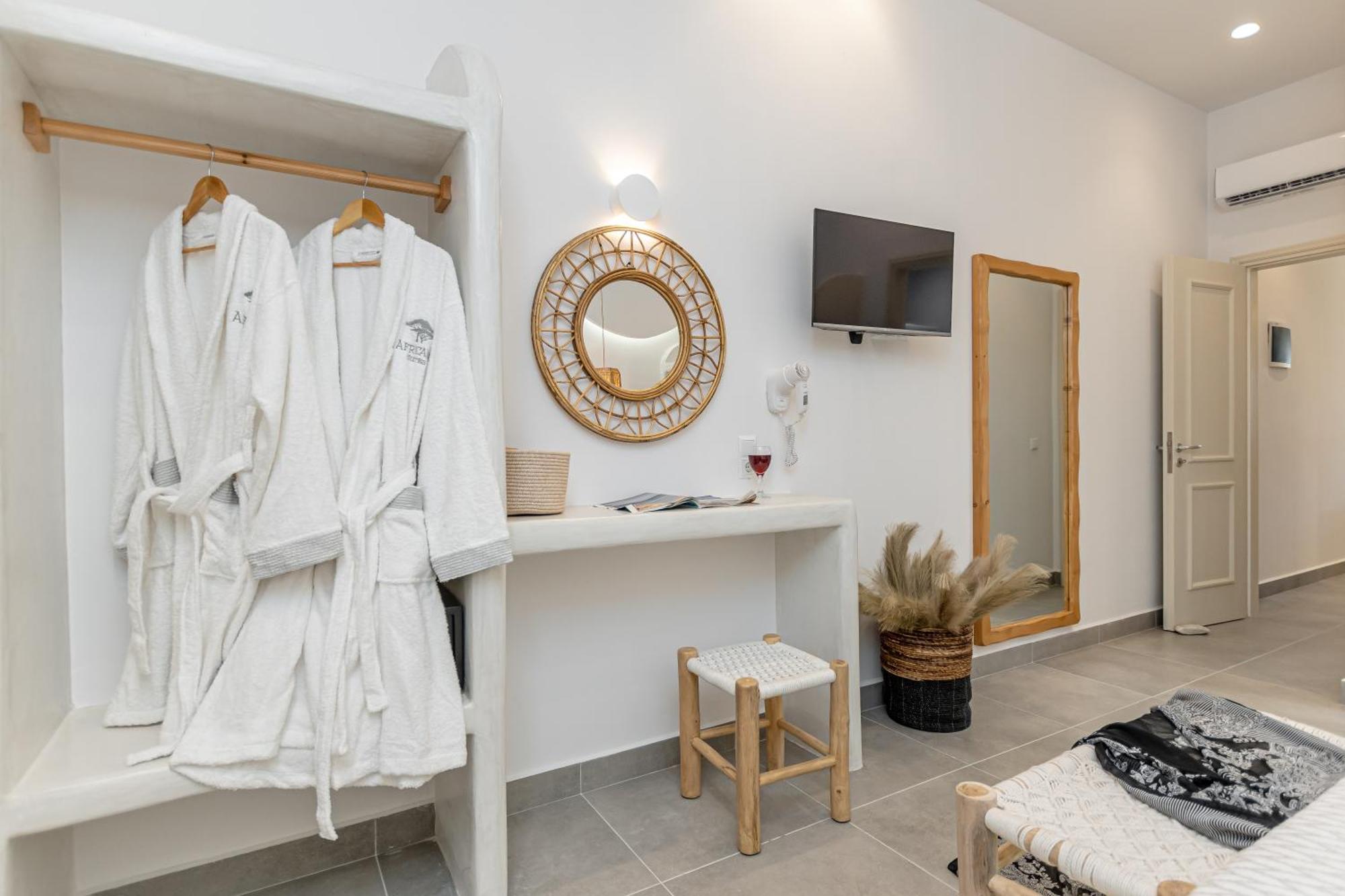 Porto Dema Luxury Suites Schoinoussa Zewnętrze zdjęcie